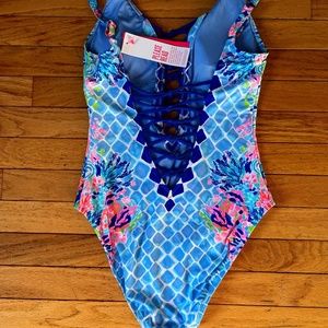 LILLY PULITZER BATHING SUIT: Hidden treasure one piece/Isla Lattice one piece